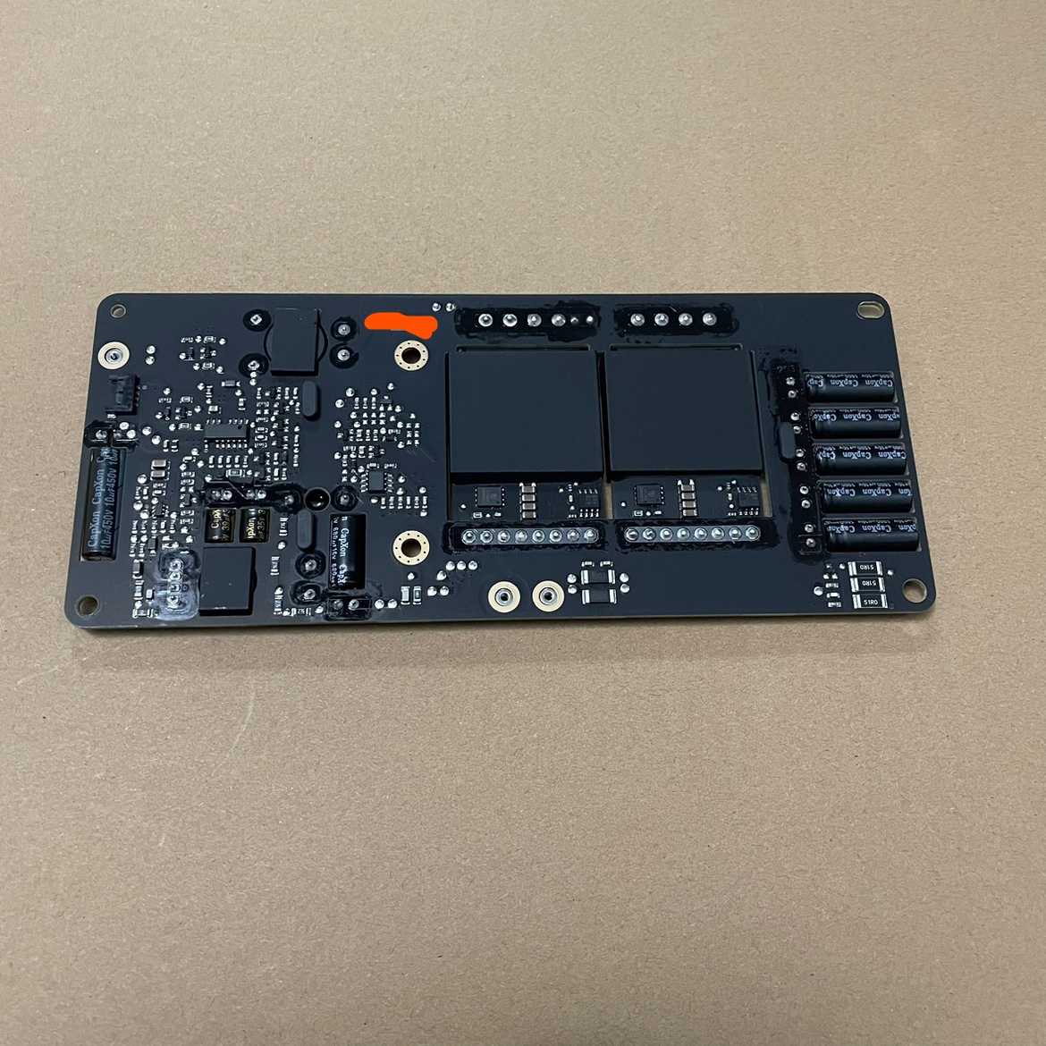 Apple Studio Display 27“ small power supply board