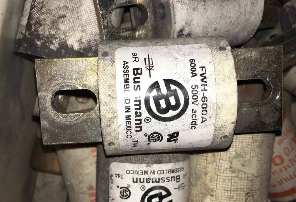 FWA-600A 600A 500V bussmann FUSE used and tested